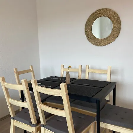 Blue Chili 16 Familienwohnung Nahe Uniklinik - Boxspringbett Balkon Wlan شقة